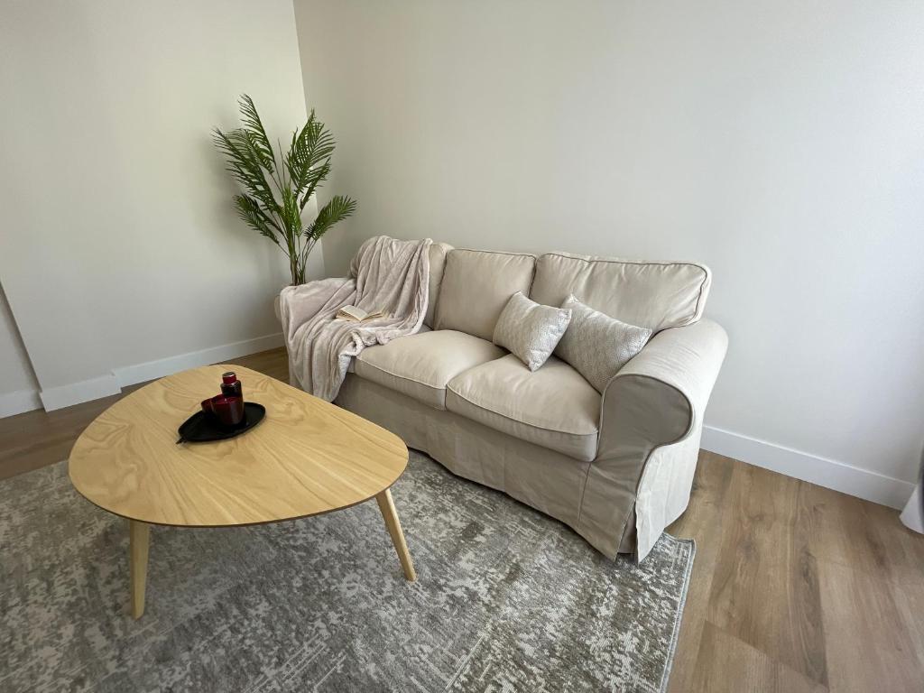 ByAndreea Apartaments EtxeBat photo 4