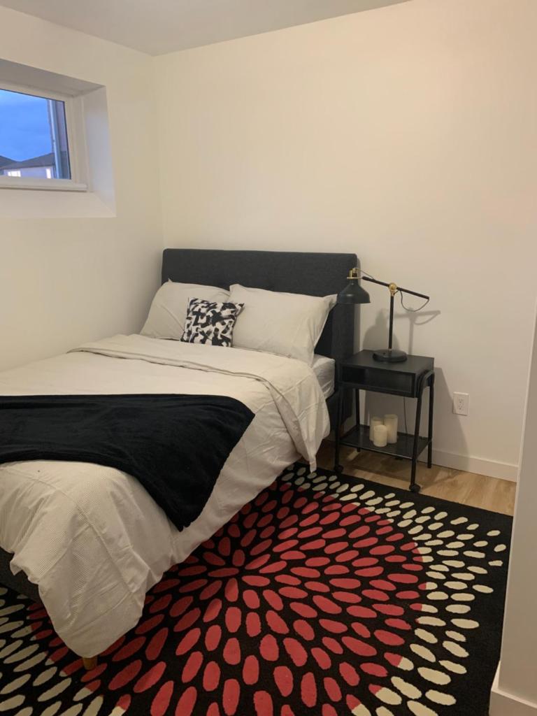 Cheerful and cozy 1 bedroom,separate entrance photo 1