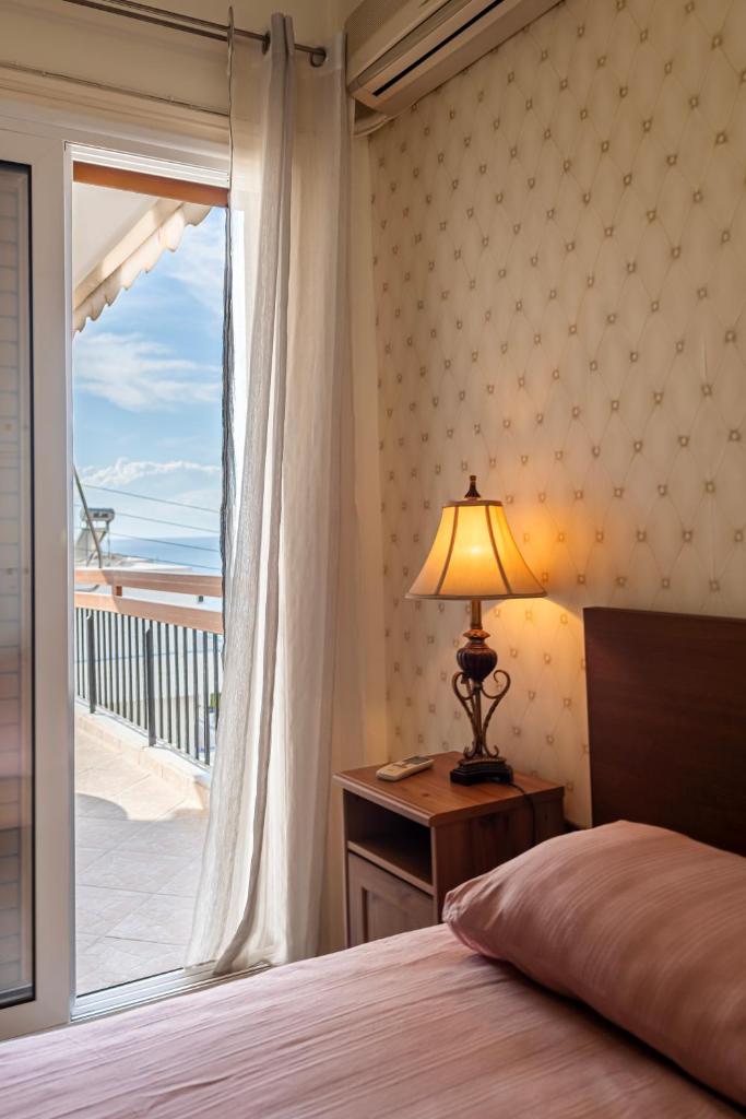 Sea view appartment 100m from the beach photo 4