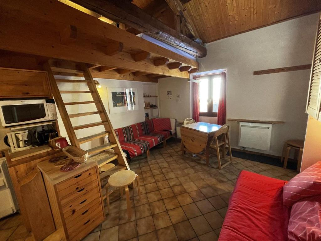 Studio Saint-Martin-de-Belleville-Les Menuires, 1 pièce, 2 personnes - FR-1-452-141 photo 2