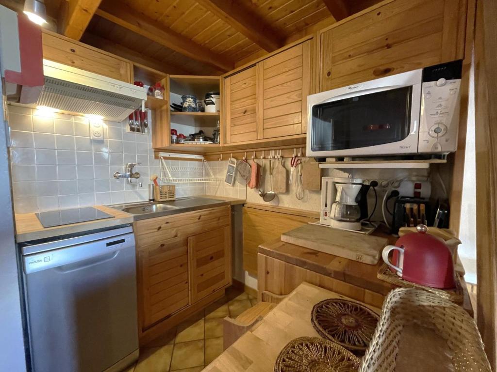 Studio Saint-Martin-de-Belleville-Les Menuires, 1 pièce, 2 personnes - FR-1-452-141 photo 4