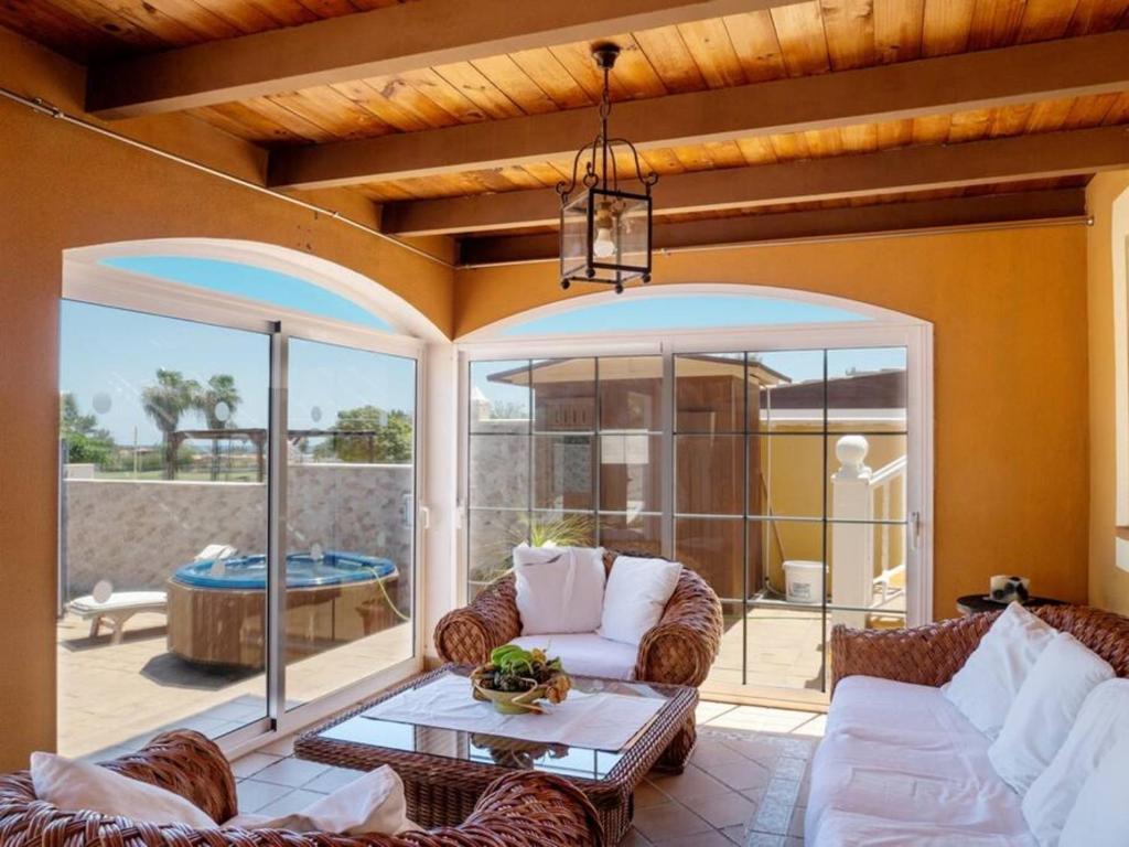 Caleta de Fuste Villa Vergel with Huge Private Pool, Jacuzzi, & BBQ by Amazzzing Travel photo 4