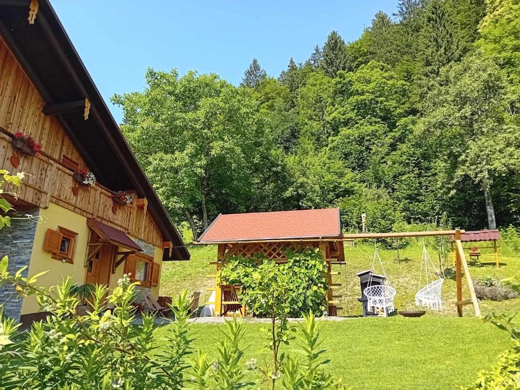 Počitniška hiška Kašta photo 4