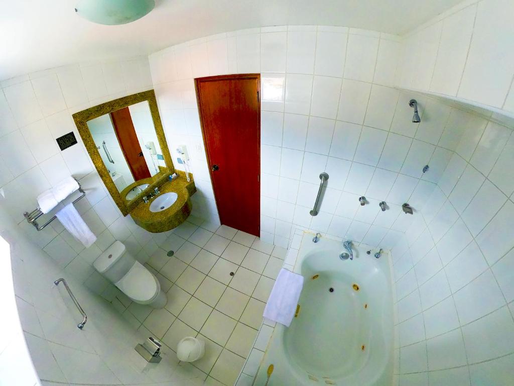 Hotel La Joya photo 3