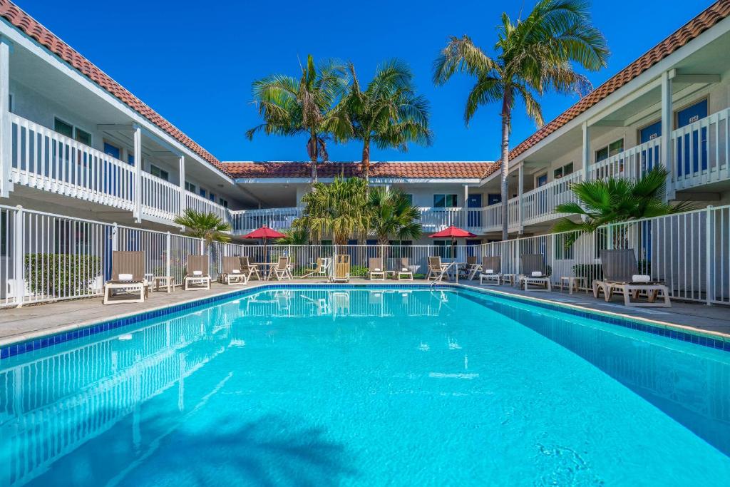 Studio 6 Suites Carpinteria, CA–Santa Barbara - South image