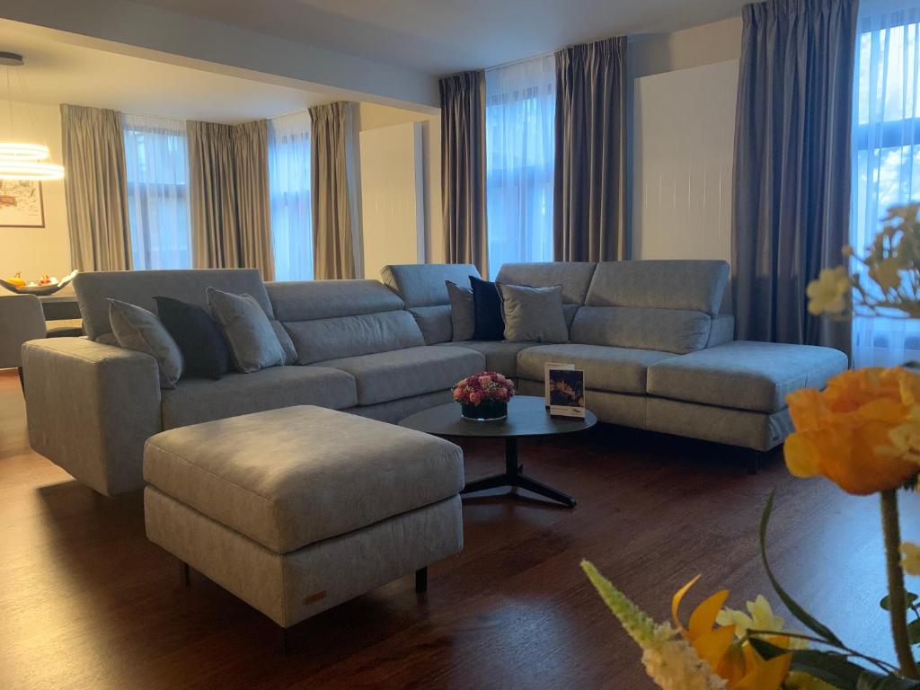 Botanique Suites AirBnB, Antwerp photo 3
