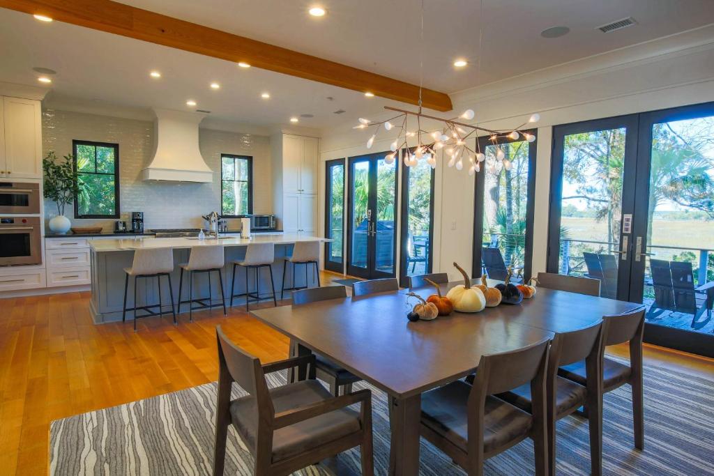 Marsh Pointe photo 4