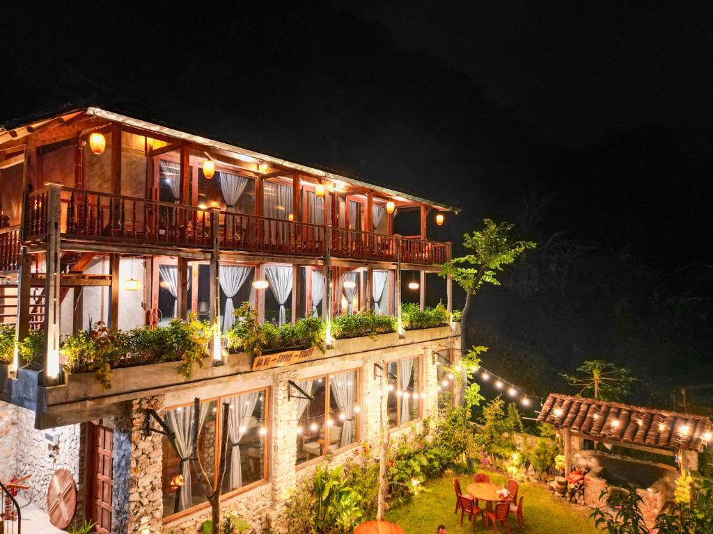 Ba Be Jungle Lake Houses