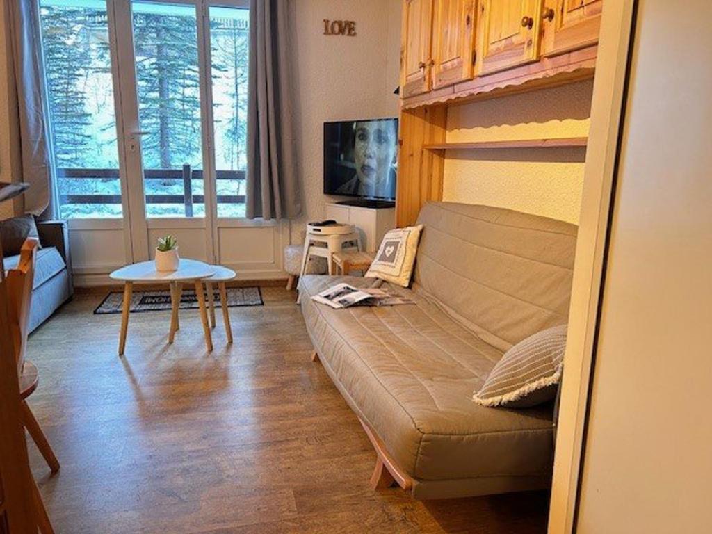 Appartement Risoul, 1 pièce, 5 personnes - FR-1-330-571 photo 1