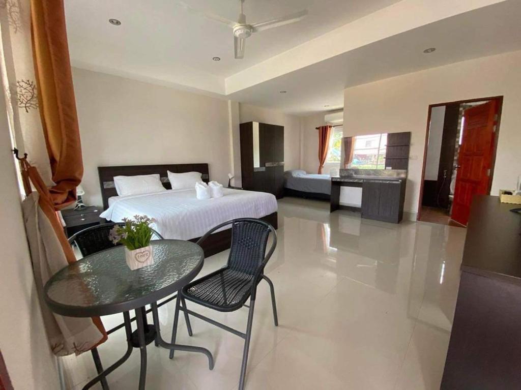 Pakham Gardens Resort photo 3