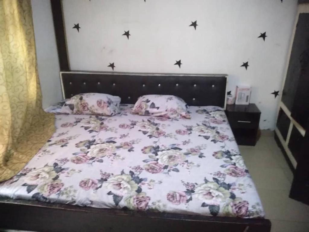 Two bedroom Home at Gbagi, New Ife Road, Ibadan @ Igbekele Oluwa House, 3 Zone A, Opeyemi Street, New Gbagi Market, New Ife Road, Gbagi, Ibadan, Oyo State photo 4