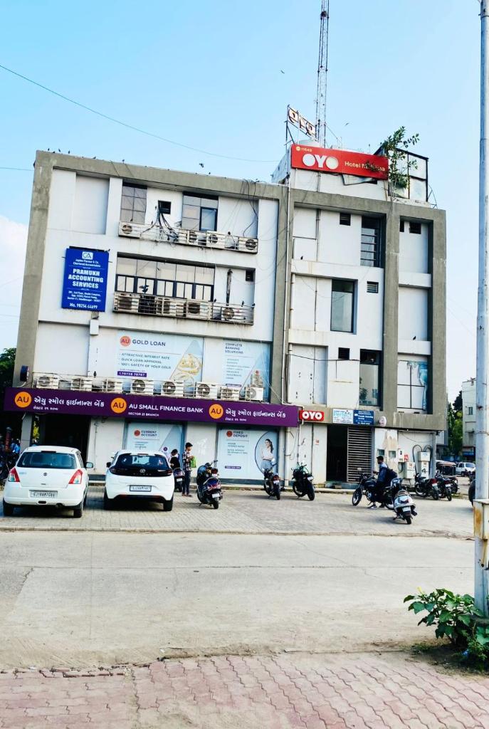 HOTEL MAHIMA photo 1