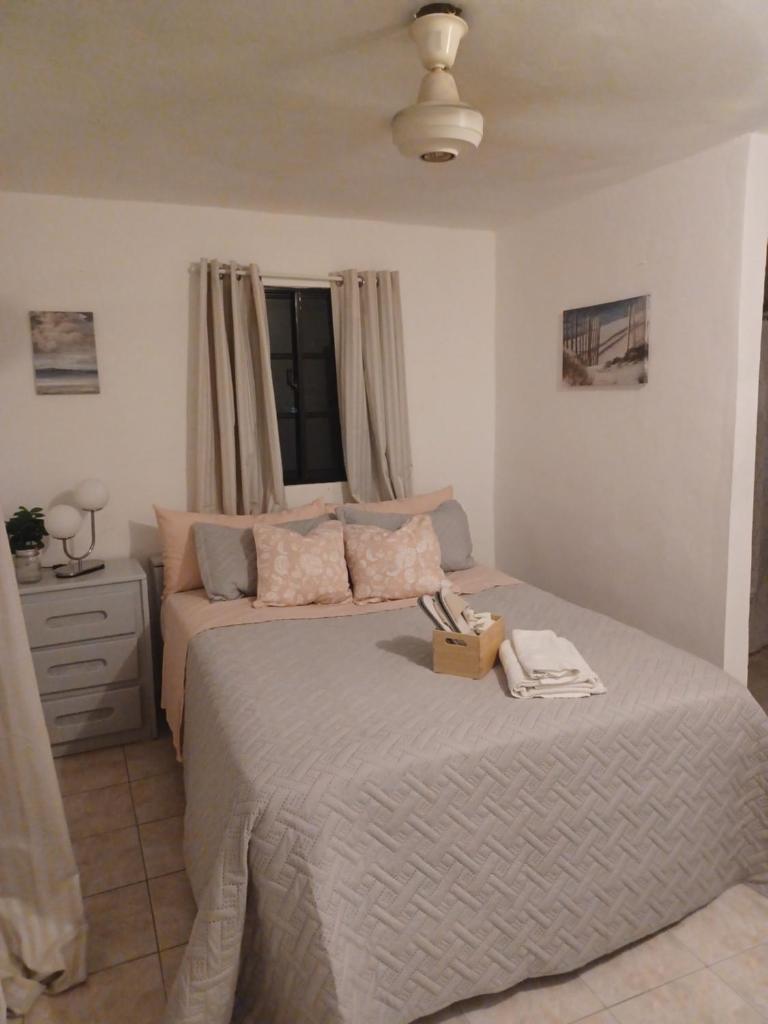 Guridys Room for Rent !