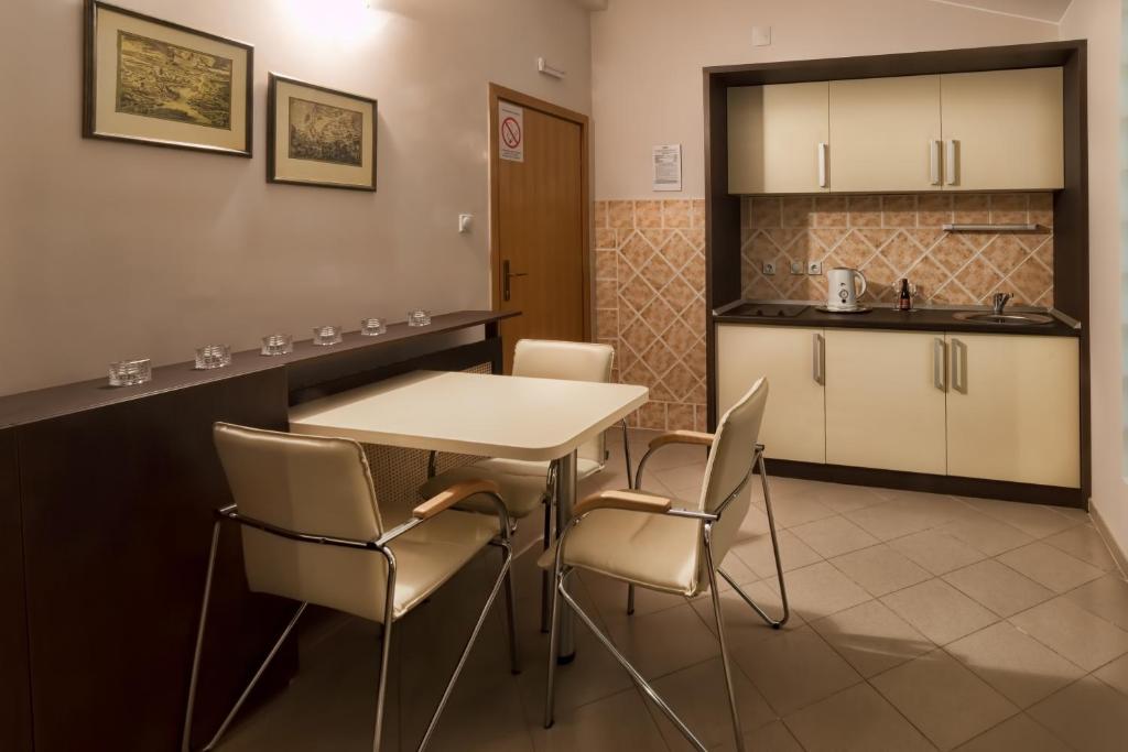 Апартаменты (Стандартные апартаменты), Guest Accomodation Konak