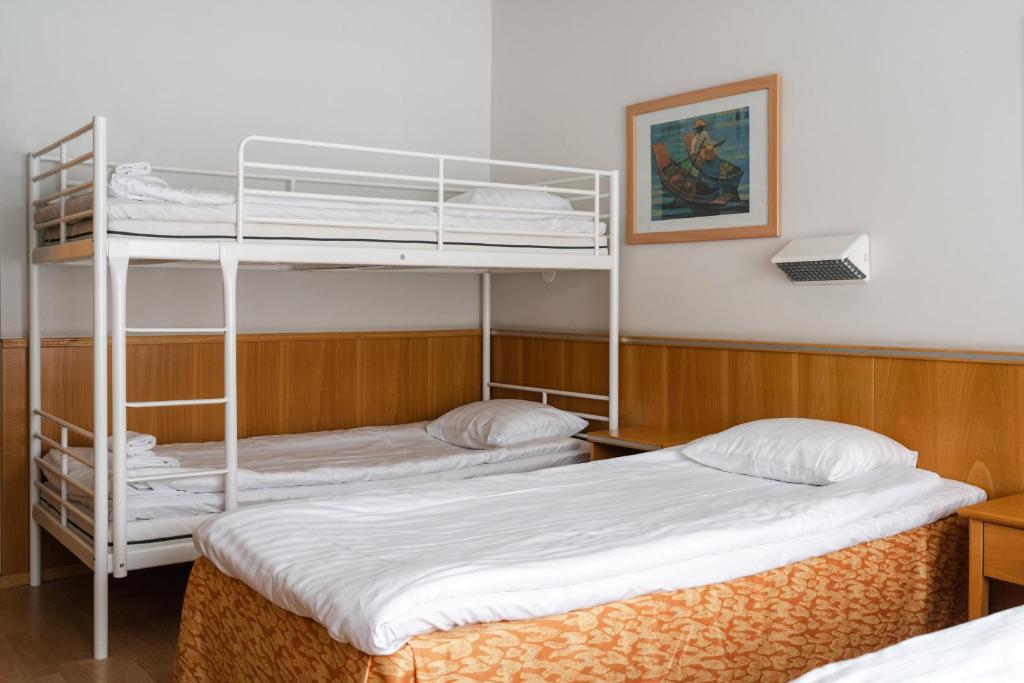 Hotel Waltikka Room Type - Standard Quadruple Room