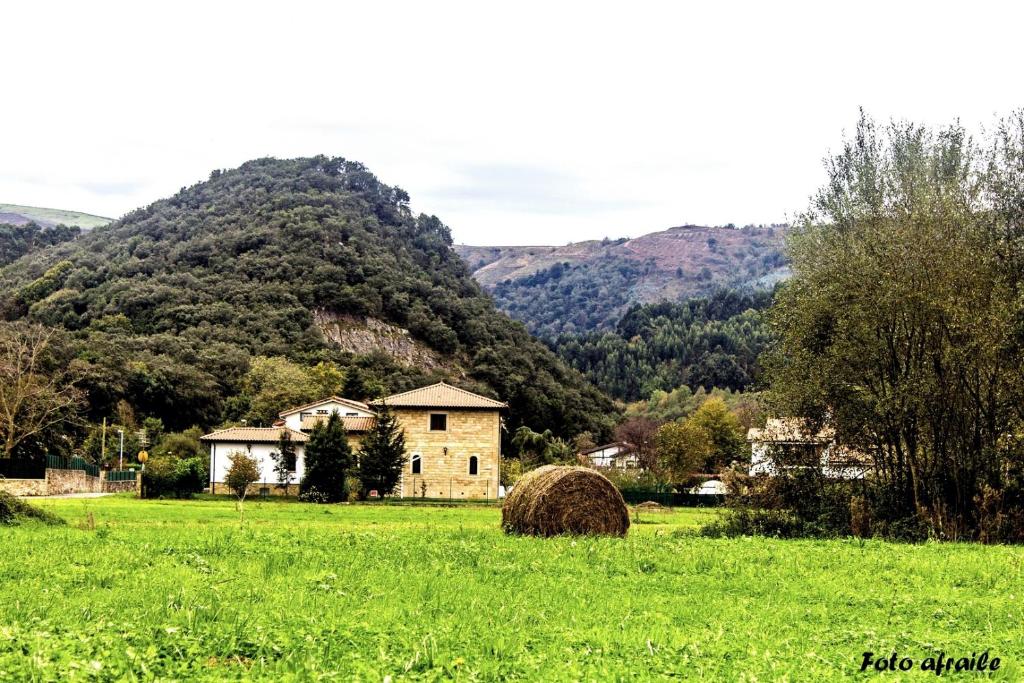 Conjunto Rural la Tejedora. Albergue y estudios familiares. photo 4