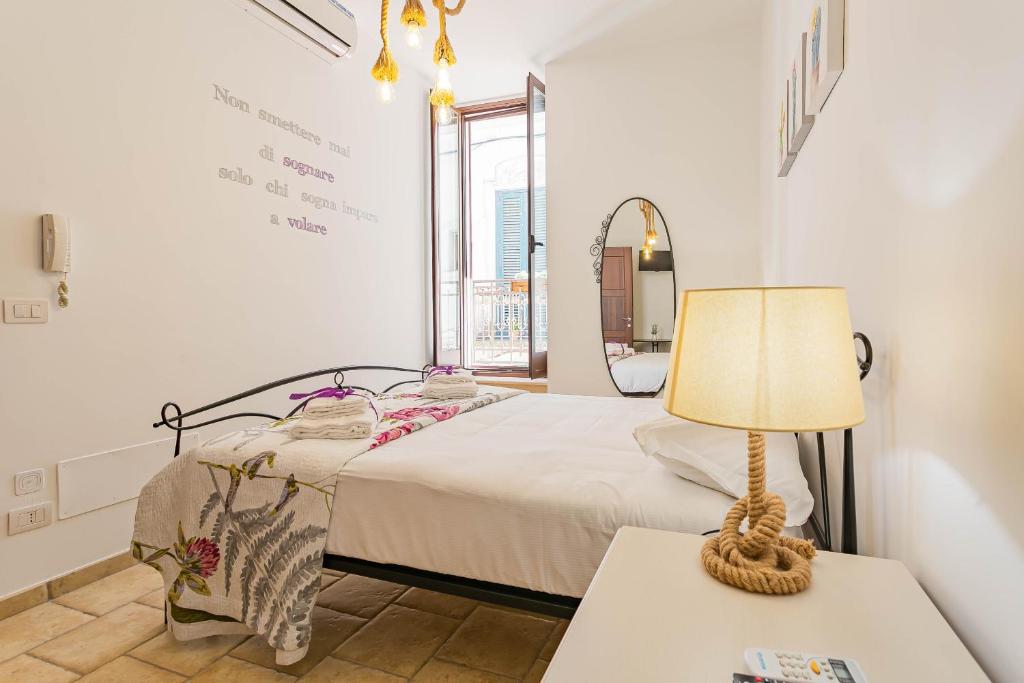 Helios Rooms by Wonderful Italy photo 3