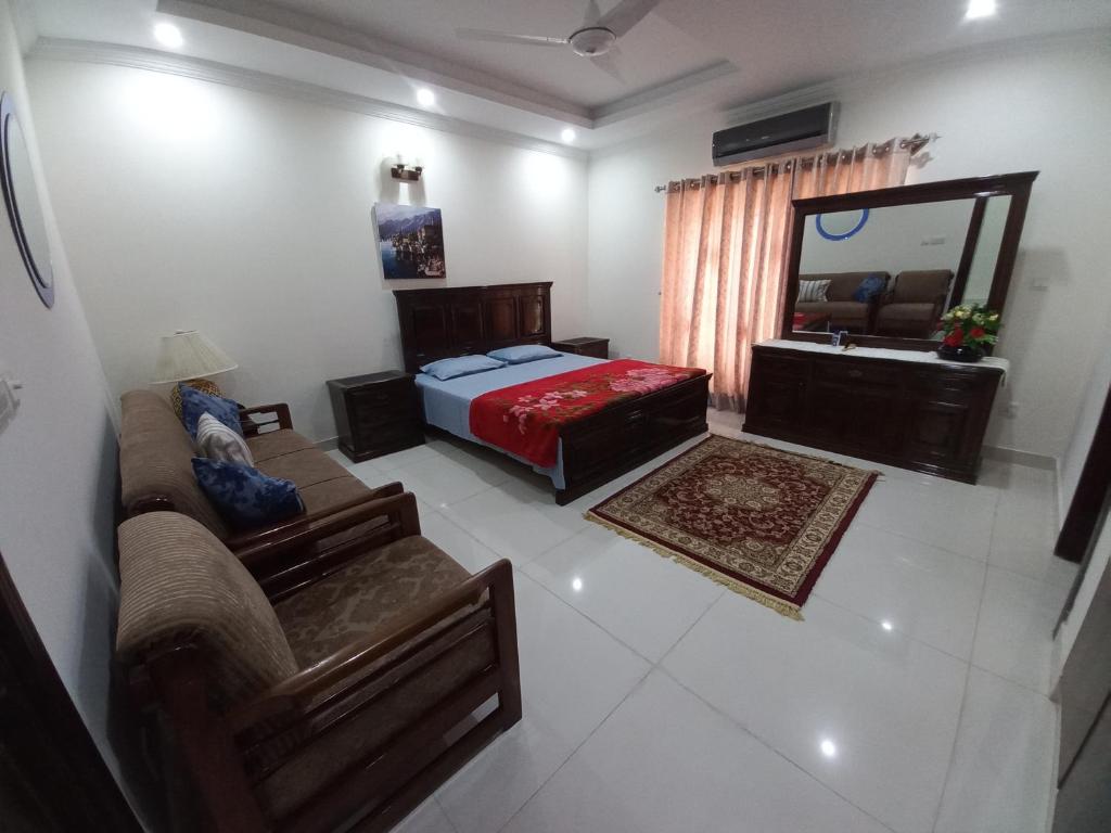 DHA 2 House, Islamabad photo 4