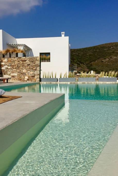 Windmill House with private pool and breathtaking views photo 4