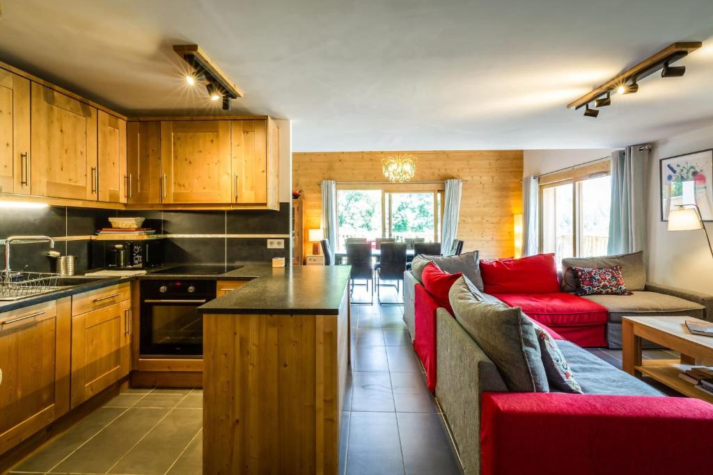 Delys - Renovated - Beside Park - Climbing wall - Hikes - Mont-Blanc views photo 1