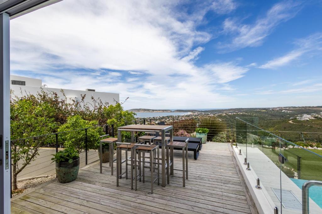 Luxury Hideaways photo 3