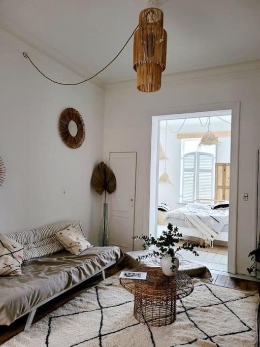 Superbe appartement avec cheminée photo 2