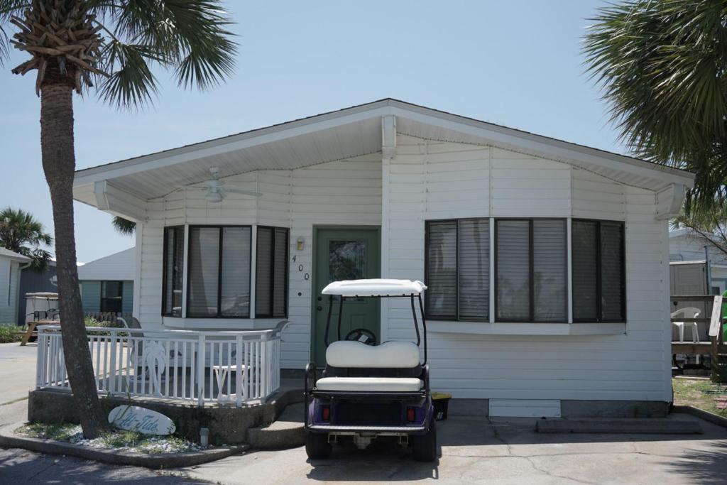 Venture Out 400 N Marlin Dr Comes WITH GOLF CART photo 1