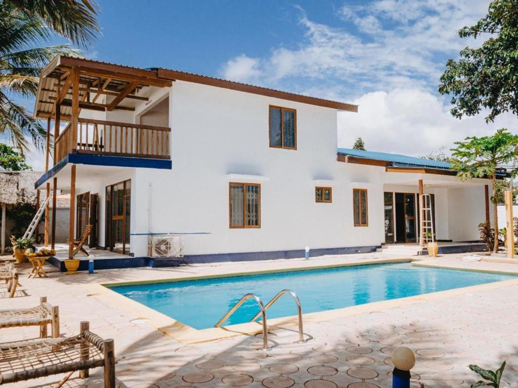 RAHA RETREAT VILLAS photo 1