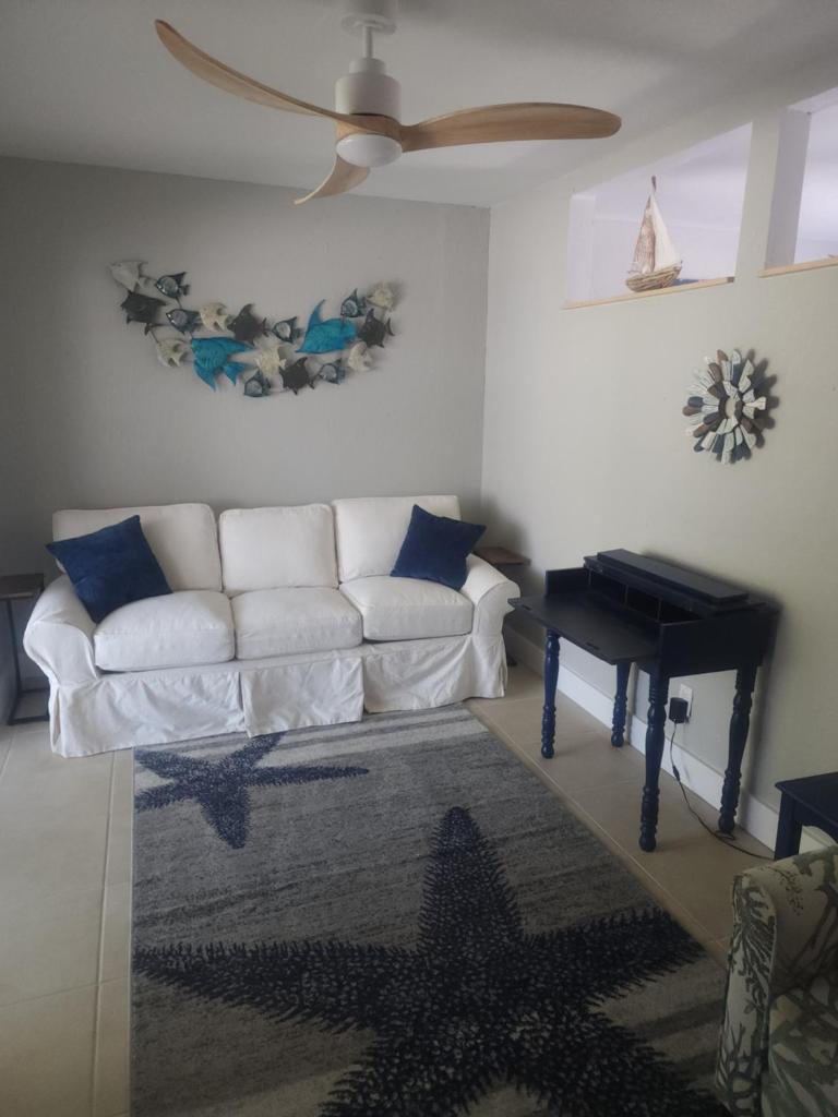 So Coastal! A family and pet friendly home photo 1