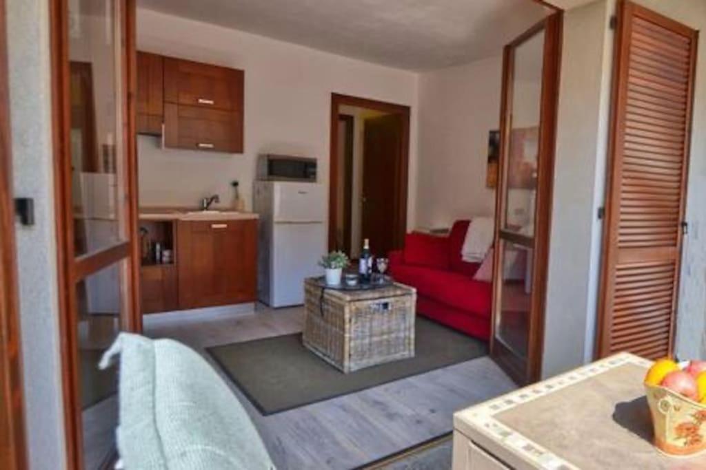 GEZELLIG APPARTEMENT MET GEDEELTELIJK MEERZICHT photo 3