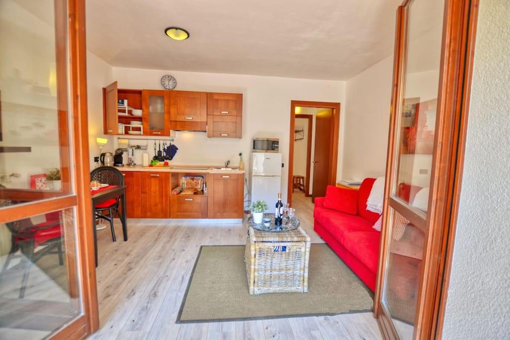 GEZELLIG APPARTEMENT MET GEDEELTELIJK MEERZICHT photo 4