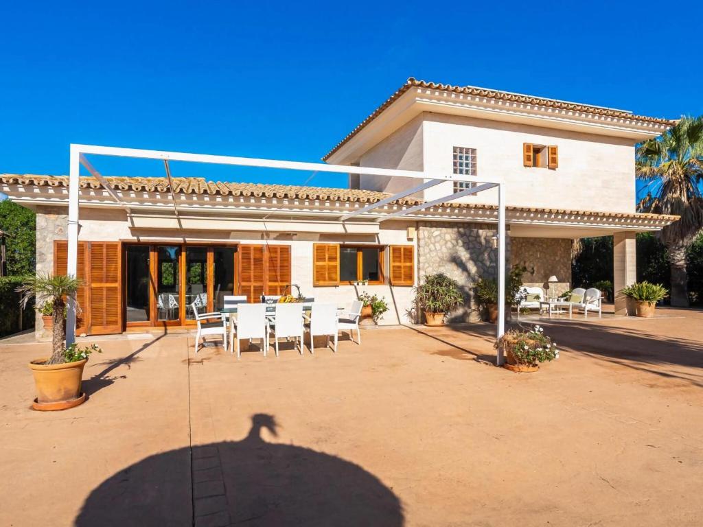 Four-Bedroom Villa Sa Pobla