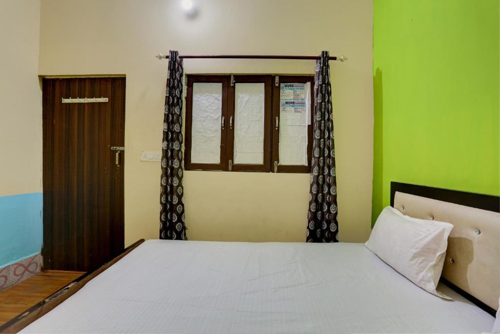 HOTEL SS PARADISE photo 2