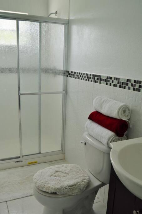 Pearl's Hilltop Cottage photo 1
