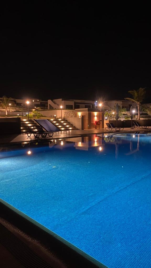 Beach front 2-bedroom villa Privat pool photo 1