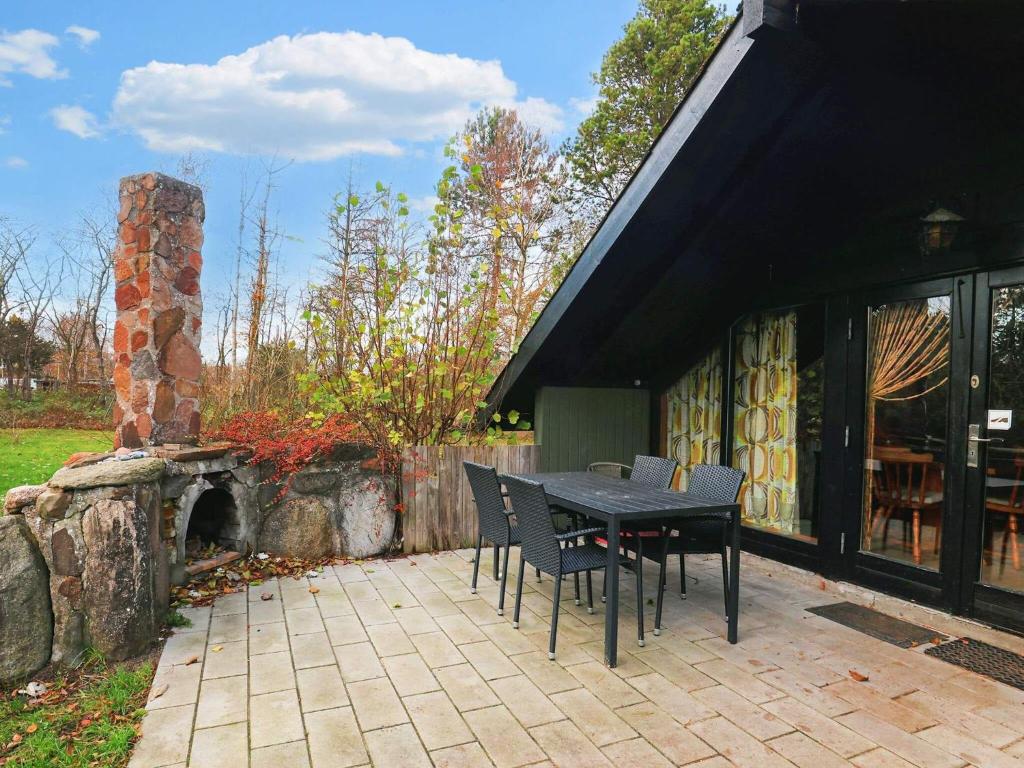 Three-Bedroom Holiday home in Rødby 28 photo 1