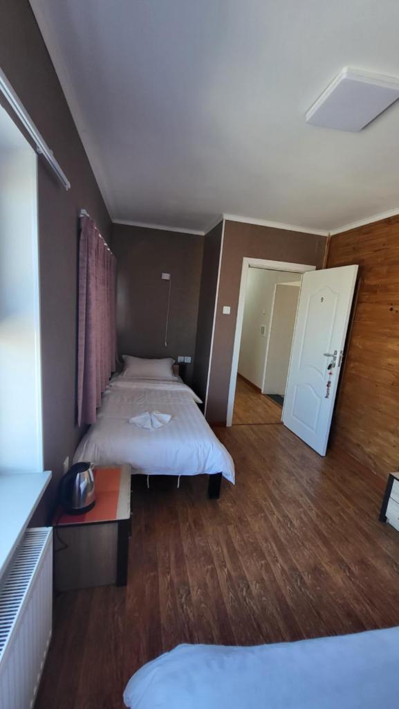 Kharkhorin hostel photo 3