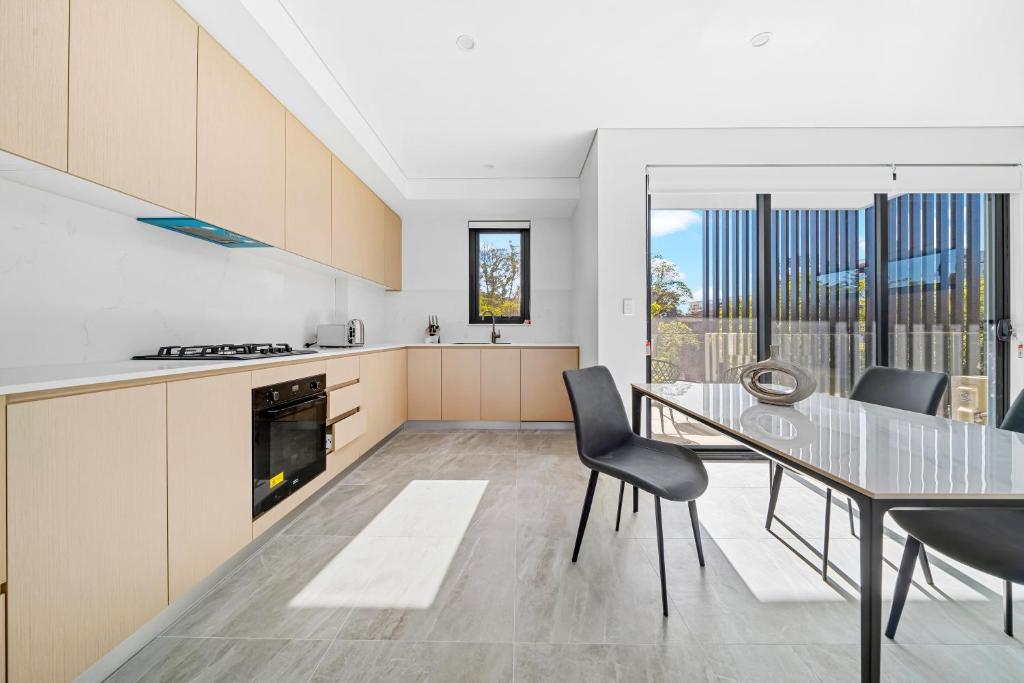Urban Oasis in Heart of Homebush photo 1