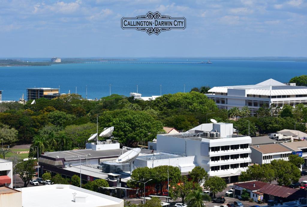 “CALLINGTON” Darwin City @PenthousePads photo 3