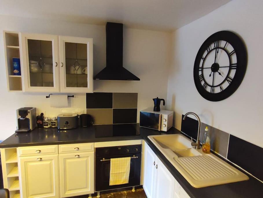 Agréable maison 8 personnes WIFI et clim photo 2