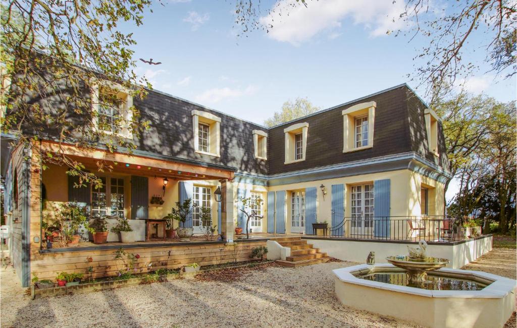 Pet Friendly Home In Clon D Andran With Wi-fi