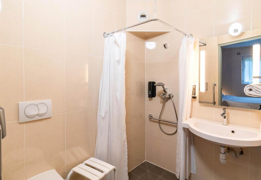 B&B HOTEL Limoges 1 photo 2