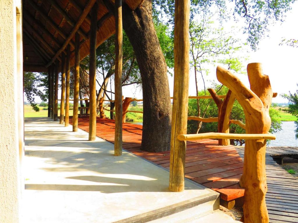 Zambezi King Fisher Lodge photo 2