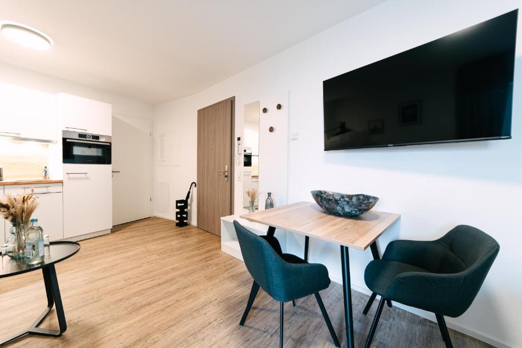 ZENtrahome - Zentral Outlet Business SmartTV Balkon photo 2