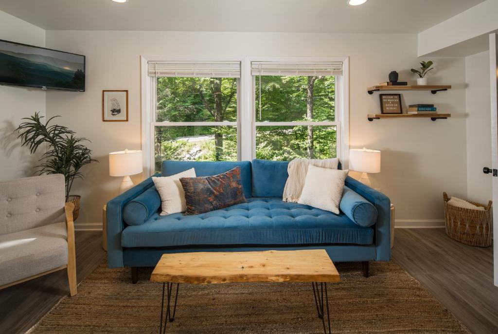 Riverview Retreat at The Wanderer image