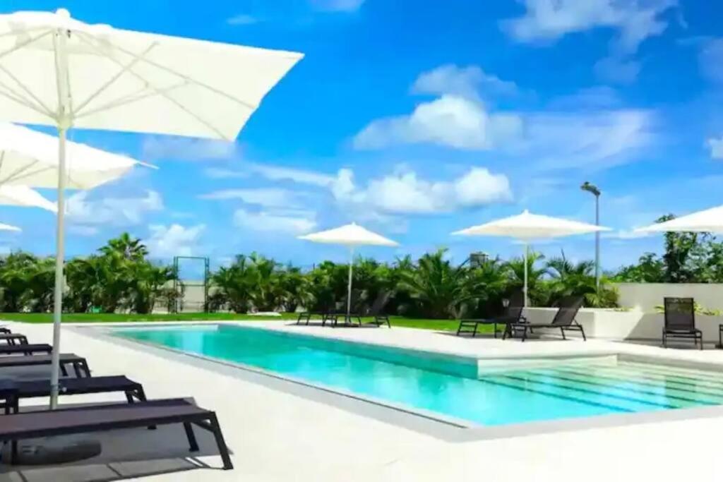 Maho: Cozy Studio with pool&gym
