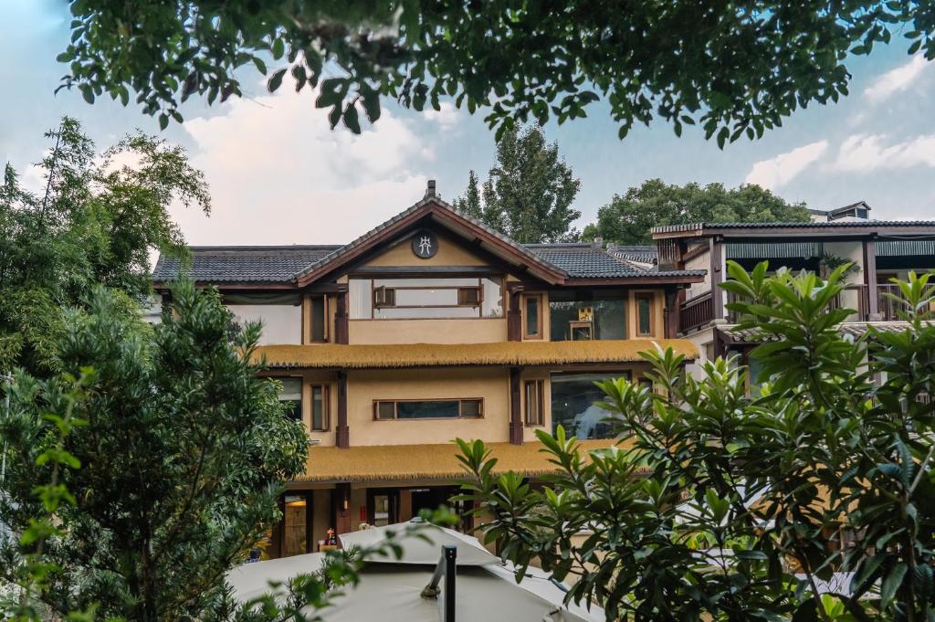 Xianqingshan Homestay photo 2