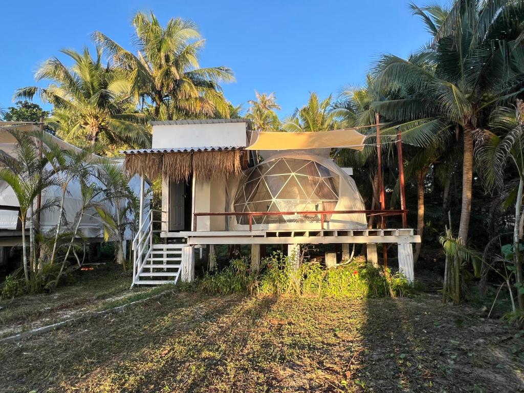 Kohmak HomeHug&Beachclub photo 2