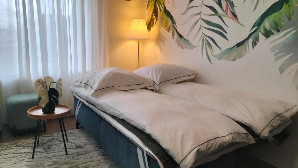 King Bed 4 people near Basel, Switzerland, Weil am Rhein, Loerrach, Germ'any, Near Airport photo 4