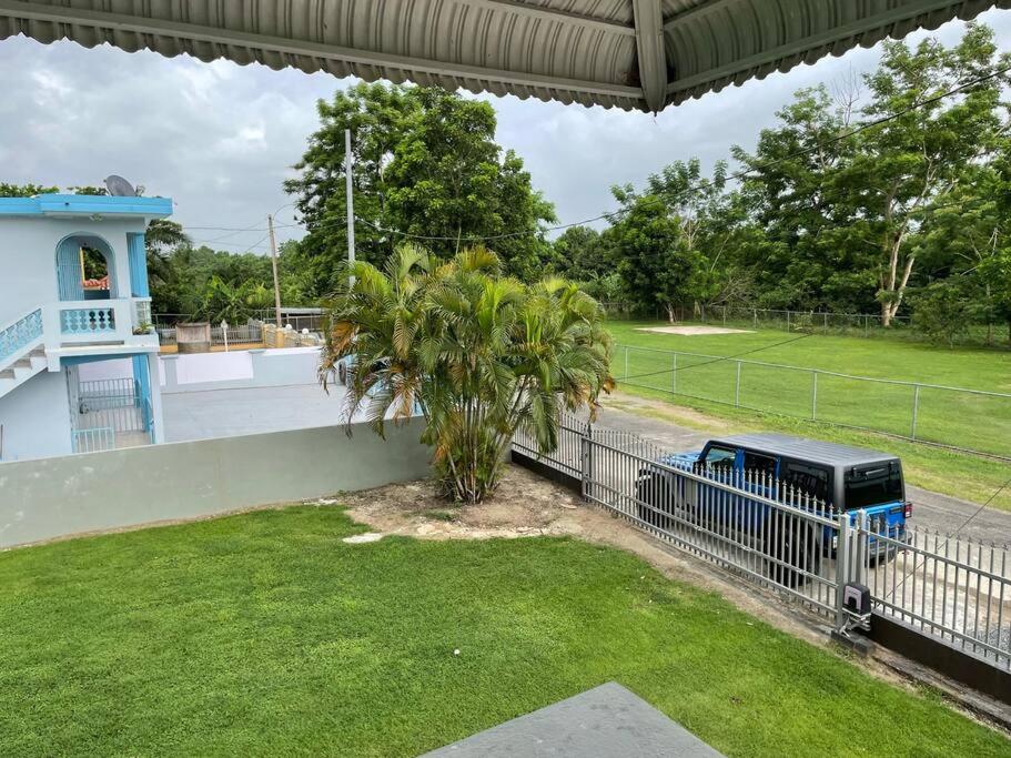One Bedroom Apartment, Private pool, huge yard photo 1